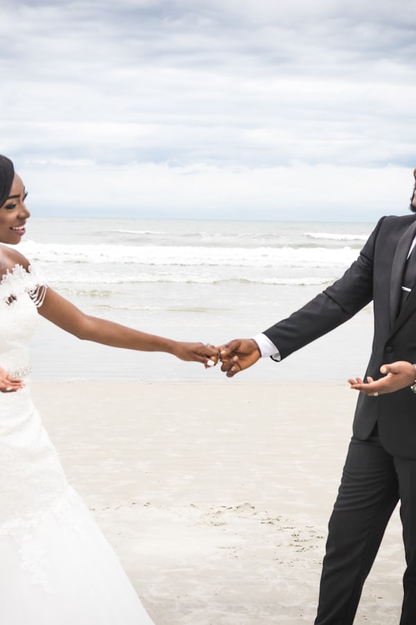 Hilton Head, beach weddings, barefoot wedding